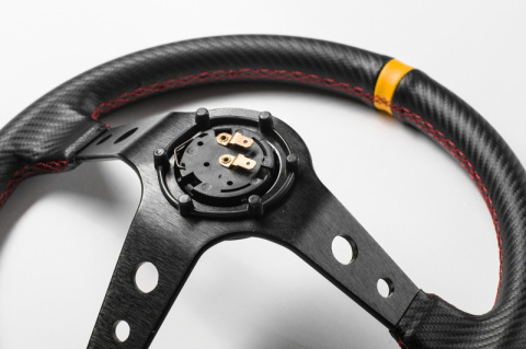 Kierownica sportowa OMP carbon klakson