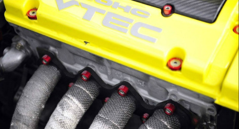 Śruby kolektora głowicy Honda Civic JDM 8mm red 9szt.