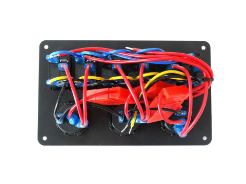 Panel przełączników 12/24V ON-OFF x 6 + gniazdo zapalniczki + gniazdo USB (3.1A) + woltomierz LED + 3 bezpieczniki 15A IP68