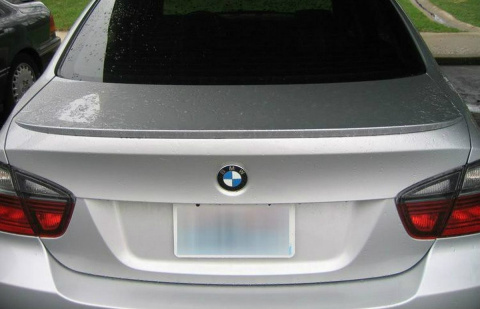 Dokładka klapy BMW E90 PU