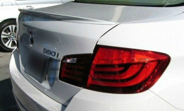 Dokładka klapy BMW F10 PU