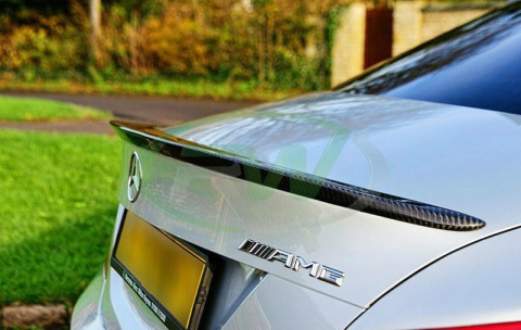 Dokładka klapy MERCEDES CLA C117 carbon