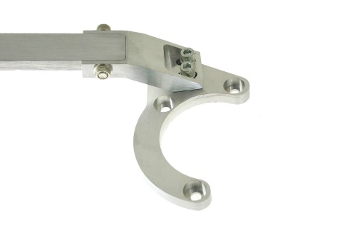 Rozpórka przednia górna VOLKSWAGEN GOLF V