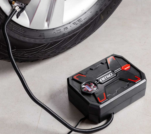 Kompresor samochodowy cyfrowy 12V 150 PSI 3 adaptery