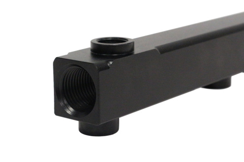 Listwa paliwowa NISSAN 200SX S14