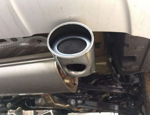 Końcówka tłumika HYUNDAI TUCSON 2011 - 2019 montaż 58-72mm CHROM