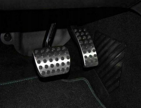 Nakładki na pedały MERCEDES A KLASA W168 W169 W176 AUTOMAT stal nierdzewna