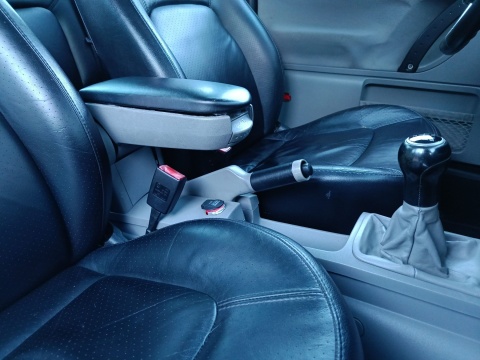 VW NEW BEETLE 2.0 2001