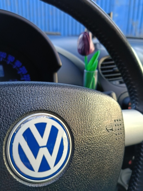 VW NEW BEETLE 2.0 2001